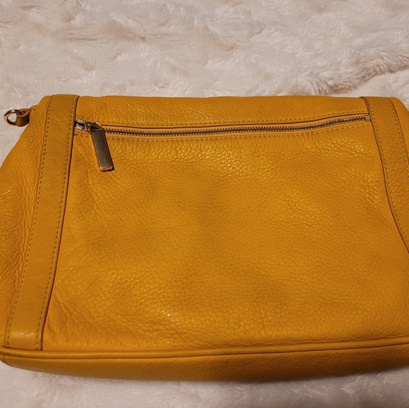Authentic tory Burch crossbody - Picture 4 of 12